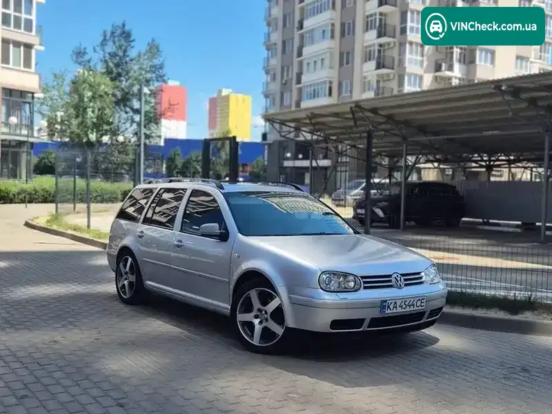 Volkswagen Golf 2002, фото з оголошення 1 з 20, VIN WVWZZZ1JZ3D010957