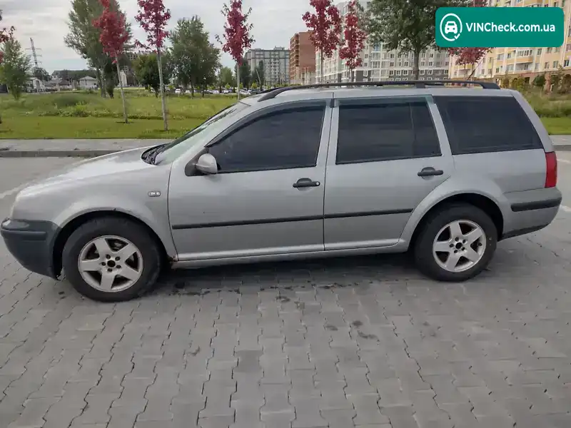 Volkswagen Golf 2002, фото з оголошення 1 з 21, VIN WVWZZZ1JZ3W187408