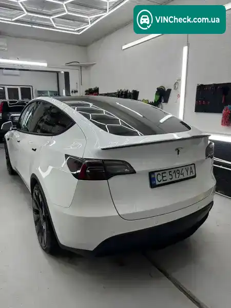 Tesla Model Y 2022, фото з оголошення 1 з 21, VIN 7SAYGDEF5NF373078