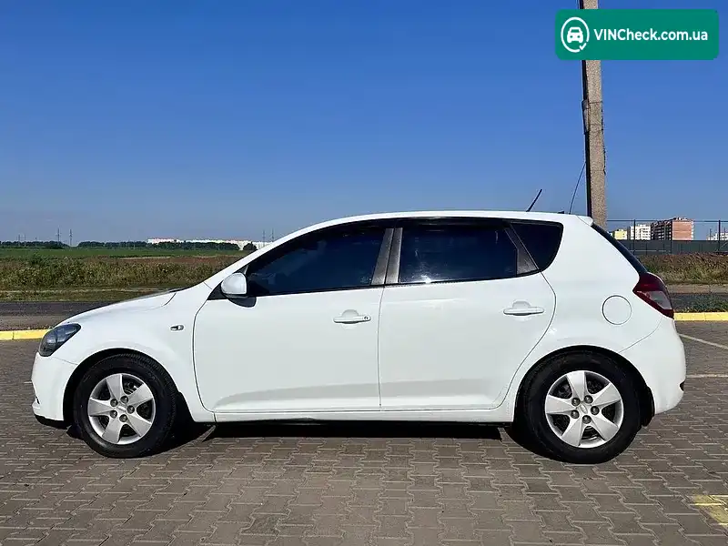 Kia Ceed 2010, фото з оголошення 1 з 20, VIN U5YHB511AAL243352