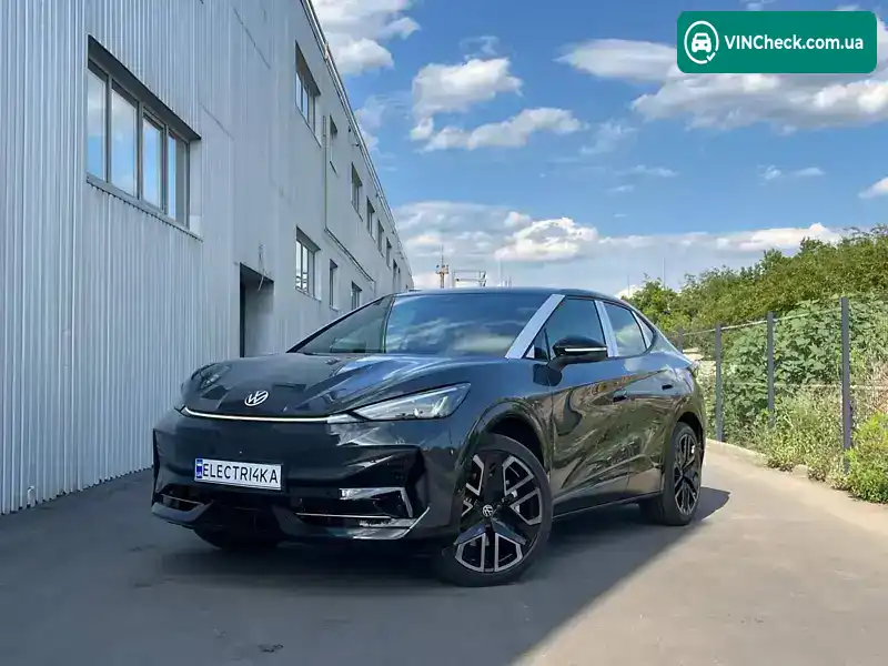 Volkswagen ID. UNYX 2025, фото з оголошення 2 з 10, VIN HVWKA0ER5S1201410