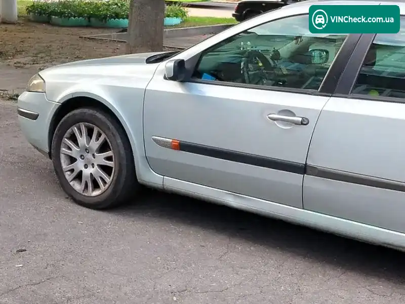 Renault Laguna 2004, фото з оголошення 1 з 18, VIN VF1KGRG0631238166