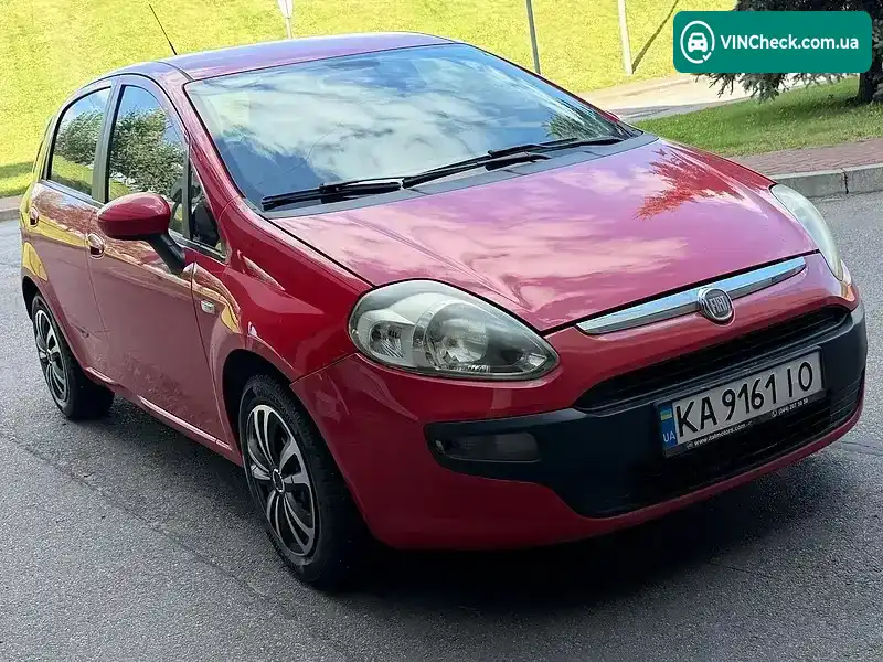 Fiat Punto 2011, фото з оголошення 2 з 20, VIN ZFA19900001809454