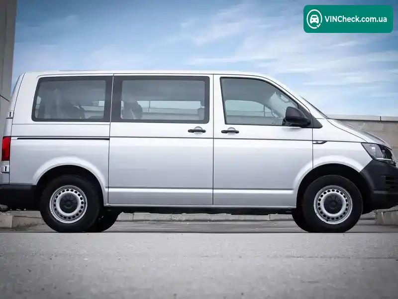 Volkswagen Transporter 2019, фото з оголошення 2 з 21, VIN WV2ZZZ7HZKX026208