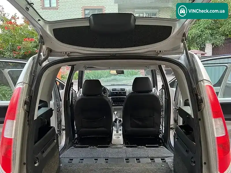 Skoda Roomster 2007, фото з оголошення 2 з 17, VIN TMBMC25J285024353