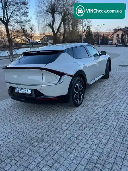 Kia EV6 2022, фото з оголошення 2 з 21, VIN KNDC3DLC9N5033882
