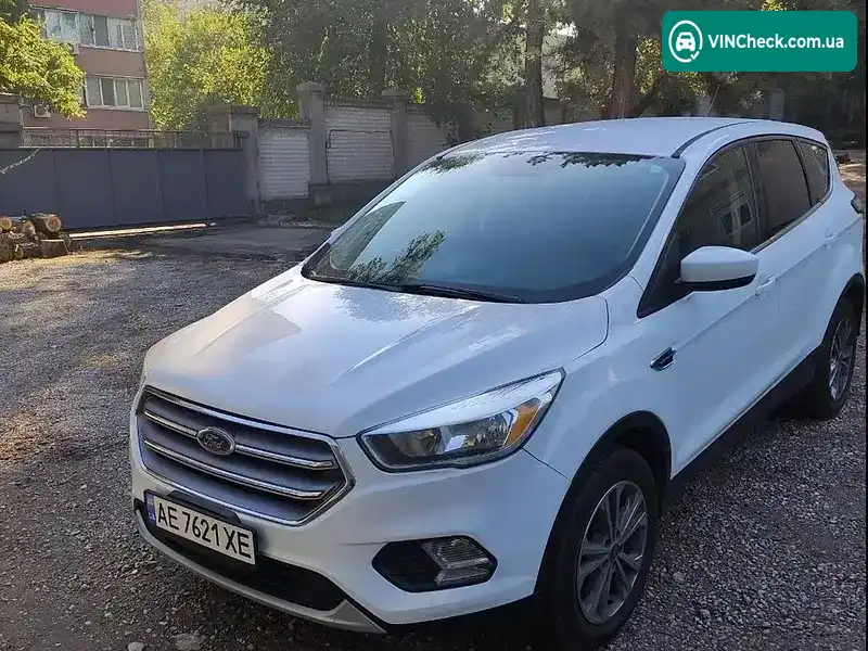 Ford Escape 2017, фото з оголошення 2 з 7, VIN 1FMCU9GD0HUC66097