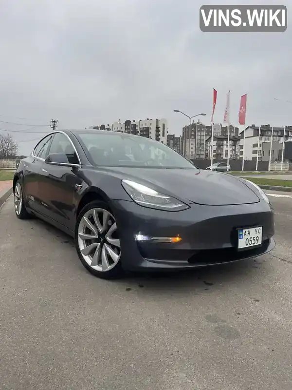Tesla Model 3 2018, фото з оголошення 1 з 10, VIN 5YJ3E1EA8JF039122