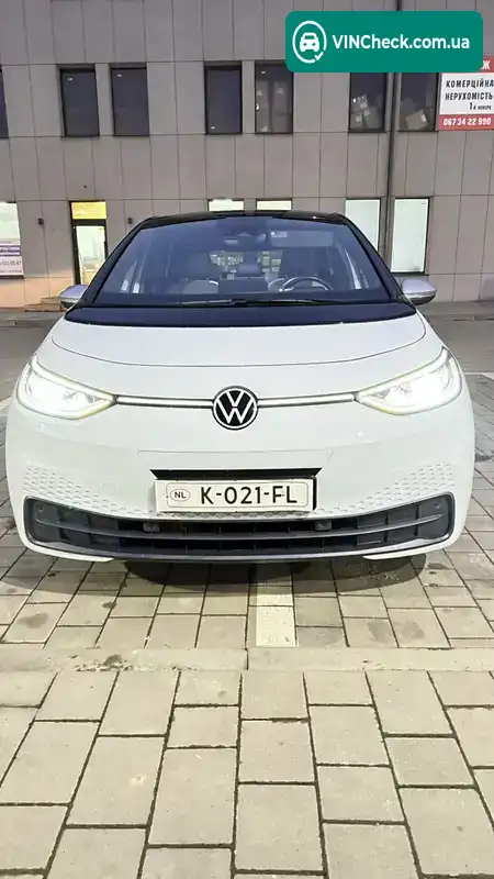 Volkswagen ID.3 2020, фото з оголошення 1 з 17, VIN WVWZZZE1ZMP002595