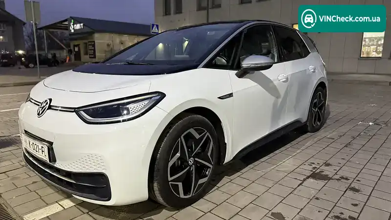 Volkswagen ID.3 2020, фото з оголошення 2 з 17, VIN WVWZZZE1ZMP002595