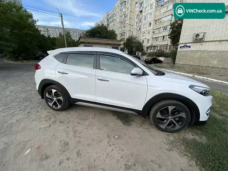 Hyundai Tucson 2017, фото з оголошення 2 з 10, VIN TMAJ3813DJJ584459
