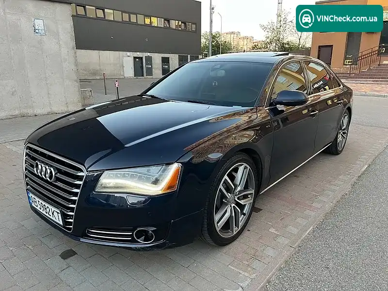 Audi A8 2011, фото з оголошення 2 з 20, VIN WAURVAFDXCN004814