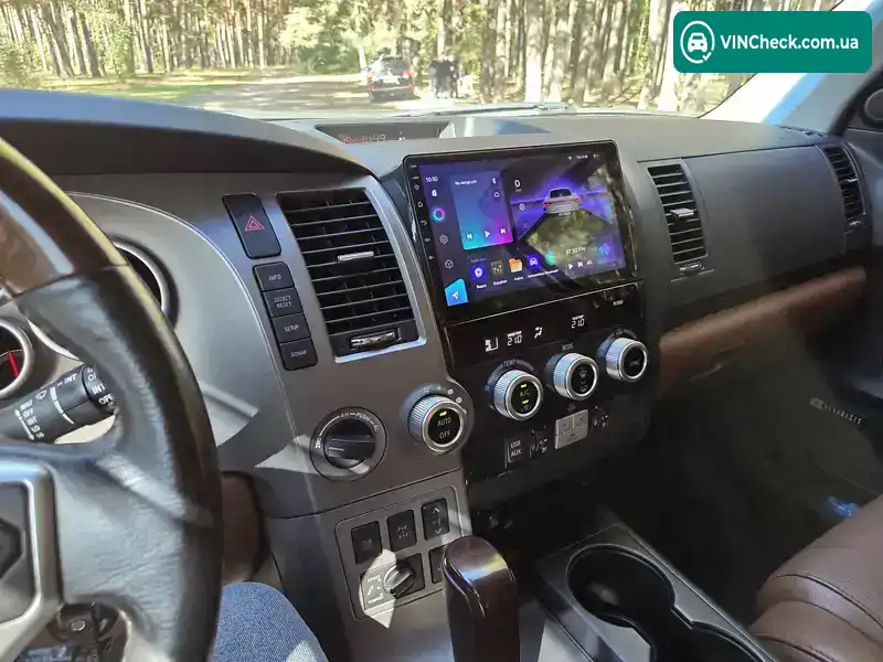 Toyota Sequoia 2015, фото з оголошення 2 з 13, VIN 5TDDW5G19GS132886