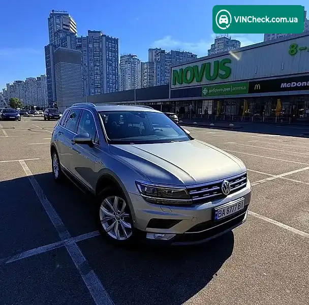 Volkswagen Tiguan 2016, фото з оголошення 1 з 20, VIN WVGZZZ5NZHW833479