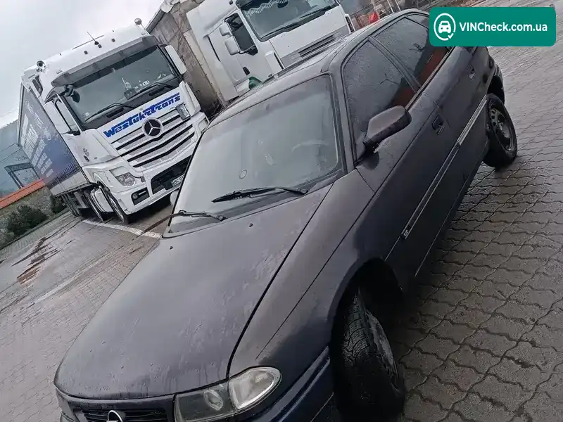 Opel Astra 1995, фото з оголошення 2 з 8, VIN W0L000059S5228167