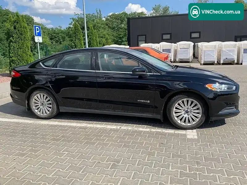 Ford Fusion 2016, фото з оголошення 1 з 20, VIN 3FA6P0UU6GR329000
