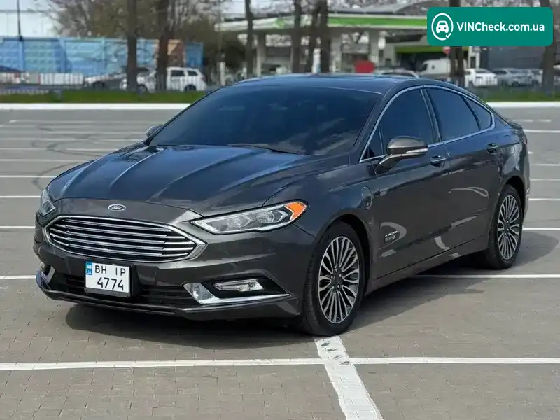 Ford Fusion 2018, фото з оголошення 2 з 21, VIN 3FA6P0SUXJR281396