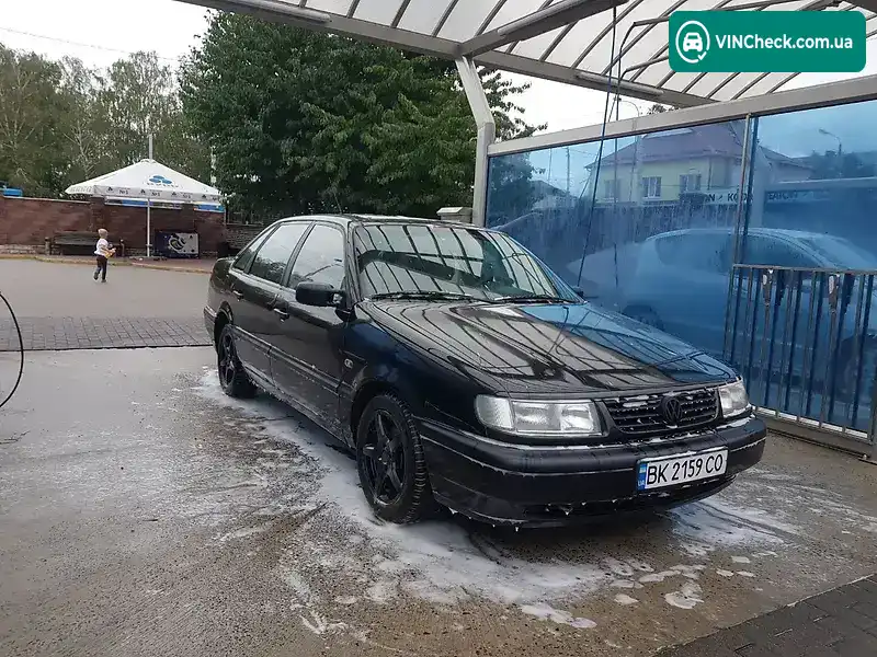 Volkswagen Passat 1994, фото з оголошення 1 з 20, VIN WVWZZZ3AZRE125580