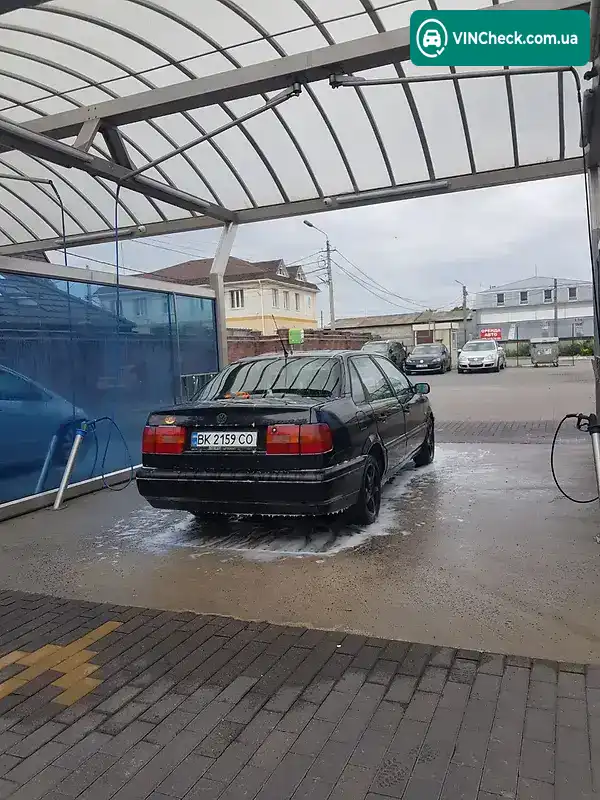 Volkswagen Passat 1994, фото з оголошення 2 з 20, VIN WVWZZZ3AZRE125580