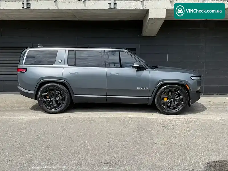 Rivian R1S 2023, фото з оголошення 1 з 20, VIN 7PDSGABA2PN011426