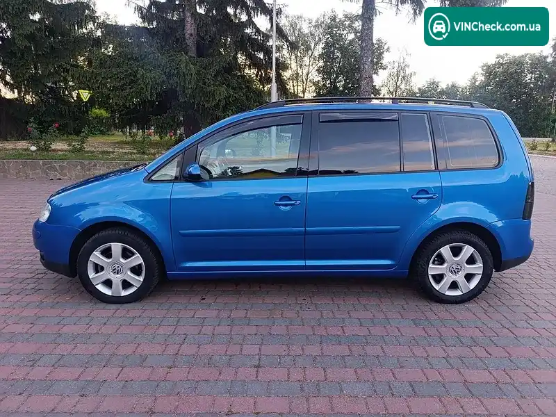 Volkswagen Touran 2006, фото з оголошення 2 з 20, VIN WVGZZZ1TZ6W161676