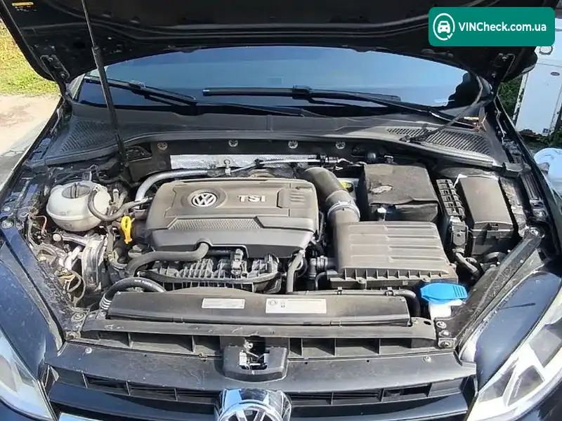 Volkswagen Golf 2016, фото з оголошення 2 з 20, VIN 3VW017AU8HM502834