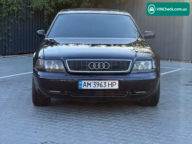 Audi A8 1996, фото з оголошення 1 з 15, VIN WAUZZZ4DZTN009476