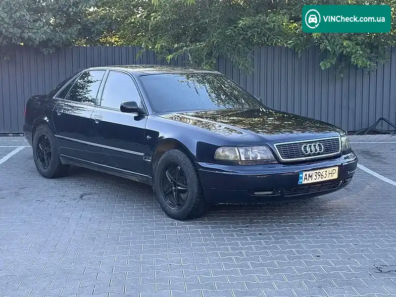 Audi A8 1996, фото з оголошення 2 з 15, VIN WAUZZZ4DZTN009476