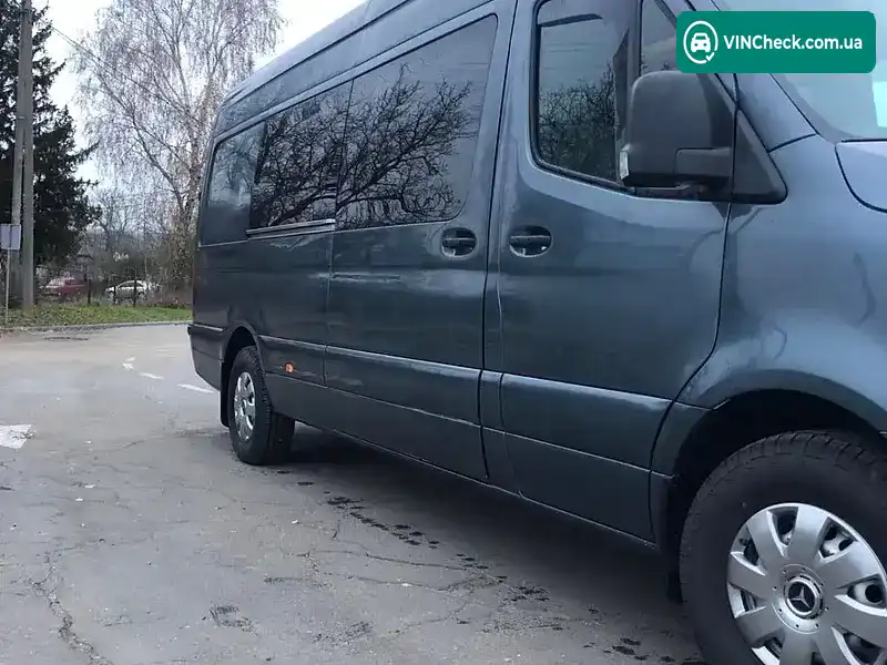 Mercedes-Benz Sprinter 2019, фото з оголошення 2 з 9, VIN WD4PF1CD6KP122069