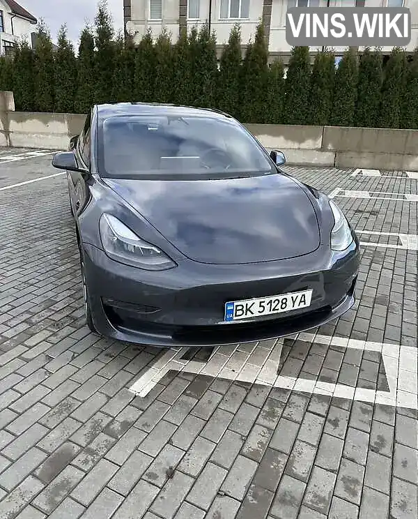 Tesla Model 3 2022, фото з оголошення 2 з 21, VIN 5YJ3E1EB5NF183774