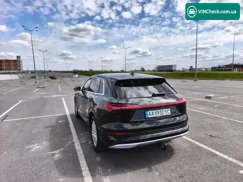 Audi e-tron 2021, фото з оголошення 2 з 20, VIN WAUZZZGEXMB043304