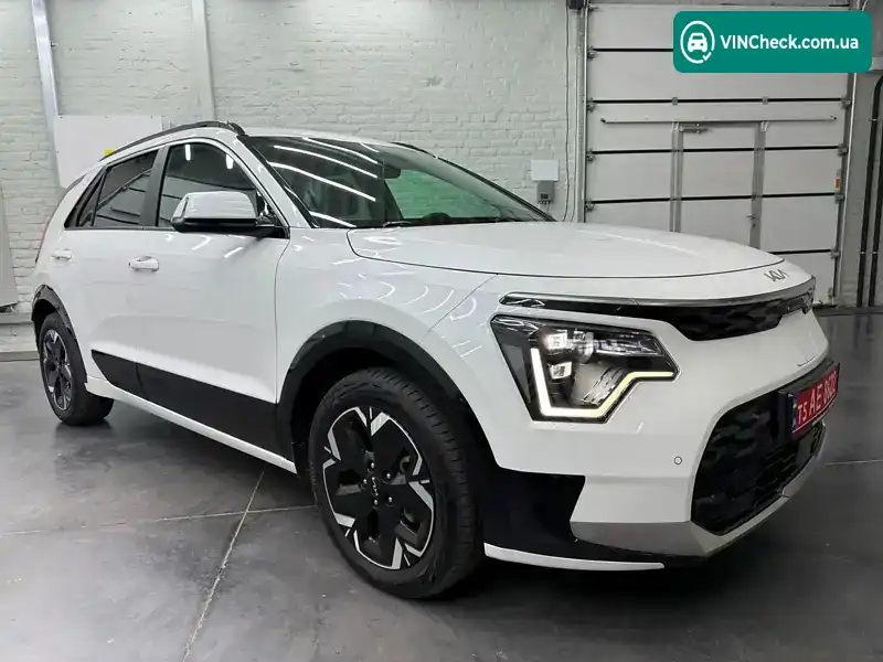 Kia Niro 2023, фото з оголошення 2 з 20, VIN KNACR811FP5045009