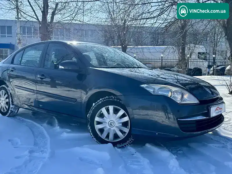 Renault Laguna 2010, фото з оголошення 2 з 21, VIN VF1BT0A0644319504