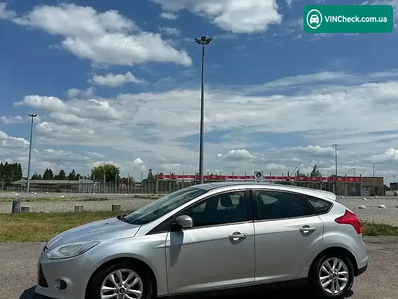 Ford Focus 2013, фото з оголошення 2 з 20, VIN WF0KXXGCBKDU77405