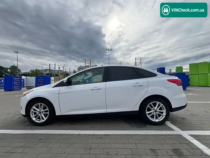 Ford Focus 2016, фото з оголошення 2 з 17, VIN 1FADP3F2XGL263487