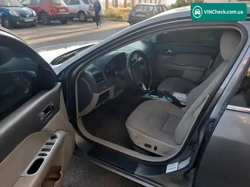 Ford Fusion 2009, фото з оголошення 1 з 14, VIN 3FADP0L34AR262100