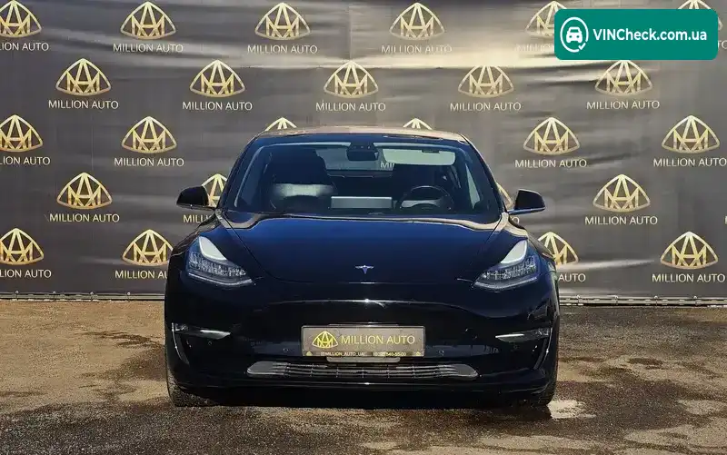 Tesla Model 3 2019, фото з оголошення 2 з 21, VIN 5YJ3E1EA2KF304585