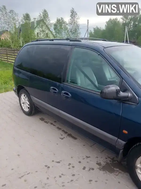 Chrysler Voyager 2000, фото з оголошення 2 з 10, VIN 1C4GYN3M1YU528878