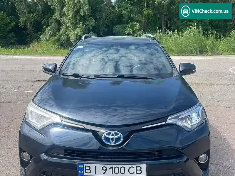 Toyota RAV4 2018, фото з оголошення 1 з 18, VIN JTMWRREVX0D072213