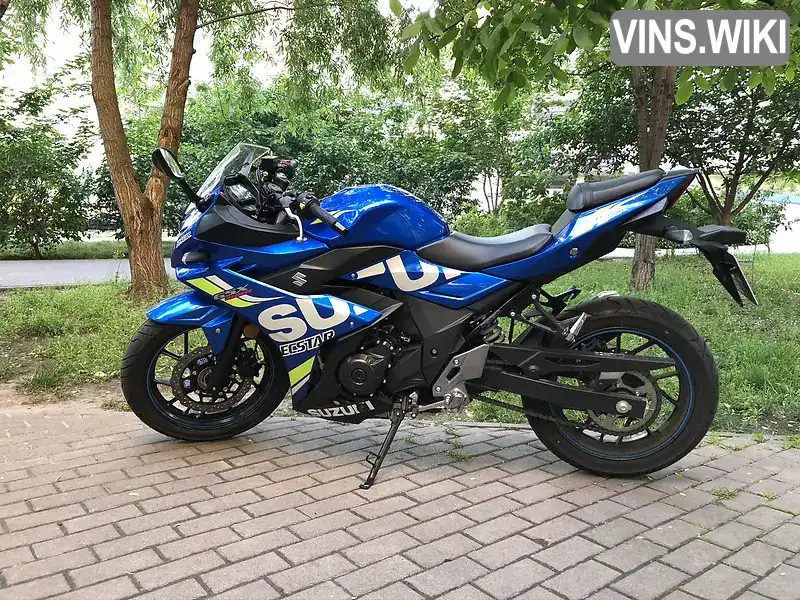 Suzuki GSX-R 1100 2019, фото з оголошення 1 з 7, VIN LC6DN12AZK1100081