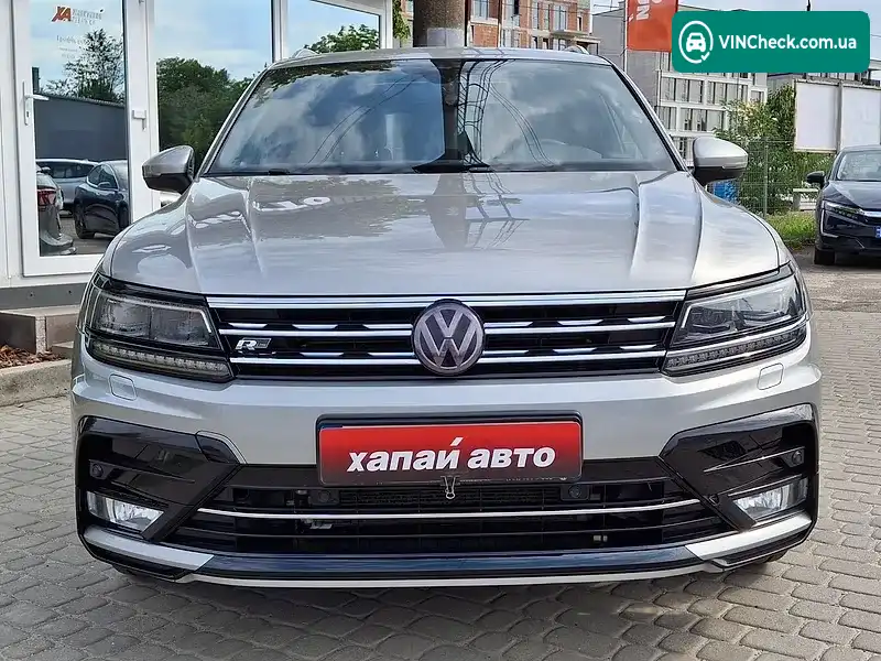 Volkswagen Tiguan 2017, фото з оголошення 2 з 20, VIN WVGZZZ5NZHW890526