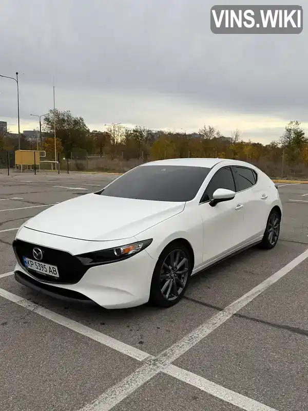 Mazda 3 2019, фото з оголошення 2 з 13, VIN JM1BPAMM0K1140165