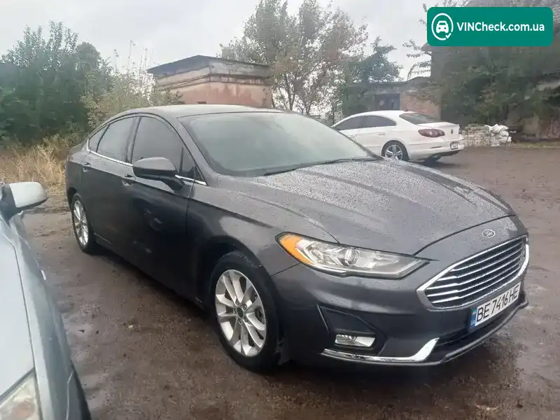 Ford Fusion 2018, фото з оголошення 2 з 8, VIN 3FA6P0HD8KR112972