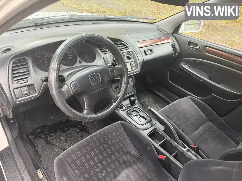 Honda Accord 2001, фото з оголошення 2 з 6, VIN SHHCH68401U200965