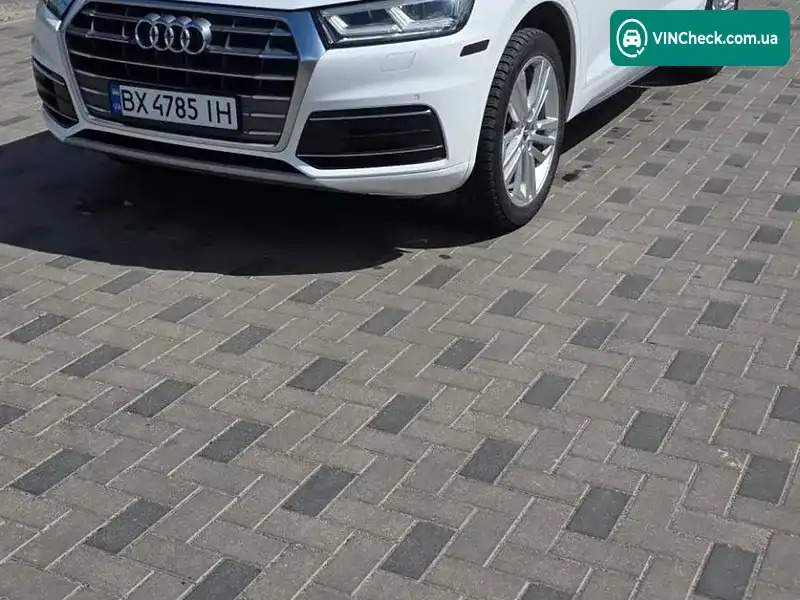 Audi Q5 2017, фото з оголошення 2 з 14, VIN WA1BNAFY2J2072332