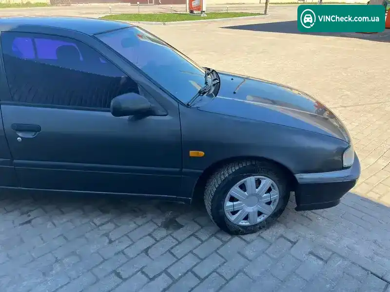 Nissan Primera 1990, фото з оголошення 2 з 20, VIN SJNFCAP10U0035263