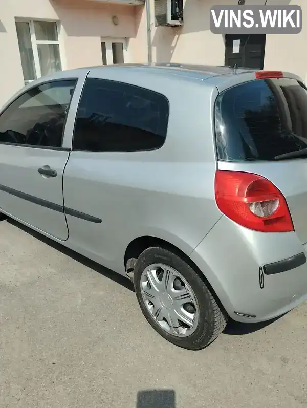 Renault Clio 2005, фото з оголошення 1 з 10, VIN VF1CR1J0H34821131