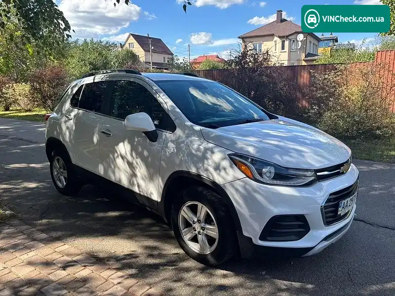 Chevrolet Trax 2018, фото з оголошення 2 з 20, VIN KL7CJPSB5JB712587
