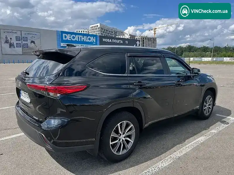 Toyota Highlander 2022, фото з оголошення 2 з 19, VIN 5TDLC3CH80S567125