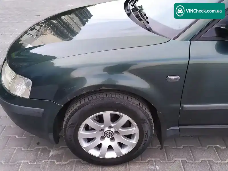 Volkswagen Passat 1998, фото з оголошення 2 з 21, VIN WVWZZZ3BZXE012275